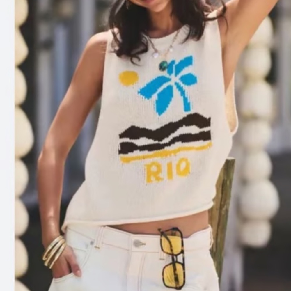Urban Outfitters BDG M Ivory Rio combo sweater vest